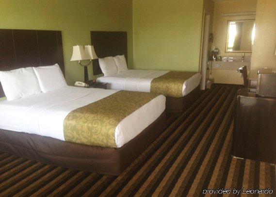 Rodeway Inn Alexandria Eksteriør bilde