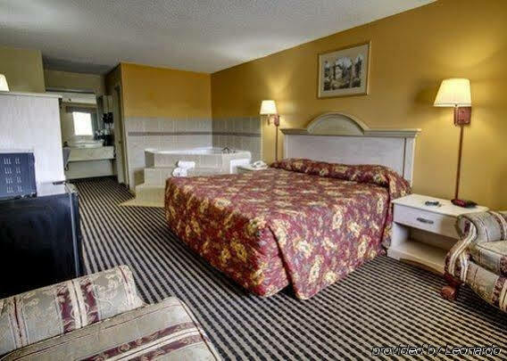 Rodeway Inn Alexandria Eksteriør bilde