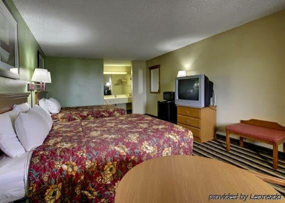 Rodeway Inn Alexandria Eksteriør bilde